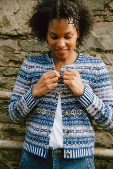 Cardigan Kinross Sapphire von Eribé of Scotland